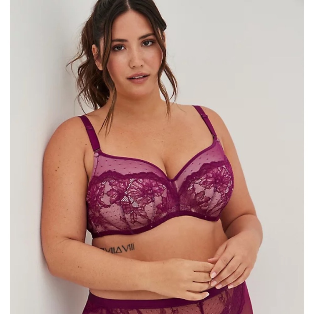 Torrid Dotted Plum Lace Lightly Lined Balconette 360° Back Smoothing™ Bra NWT